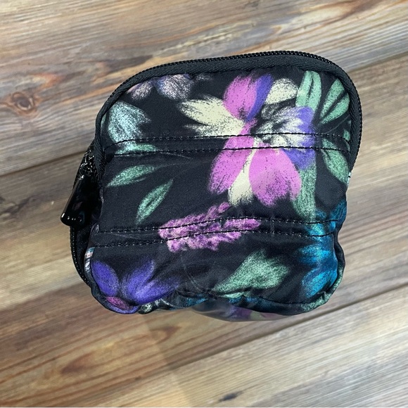 Lug Mini Trolley Pretty Floral Makeup Toiletry Bag Travel Lightweight NWOT - Picture 4 of 7